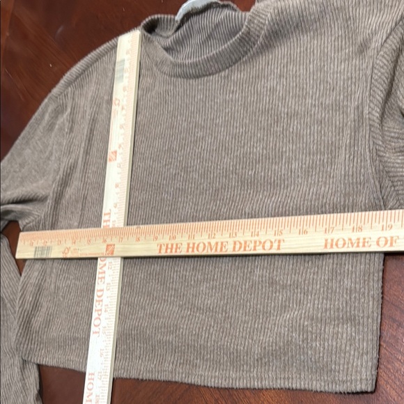 Urban Renewal Tan Crop Top remnants soft ribbed stretch - Picture 9 of 10